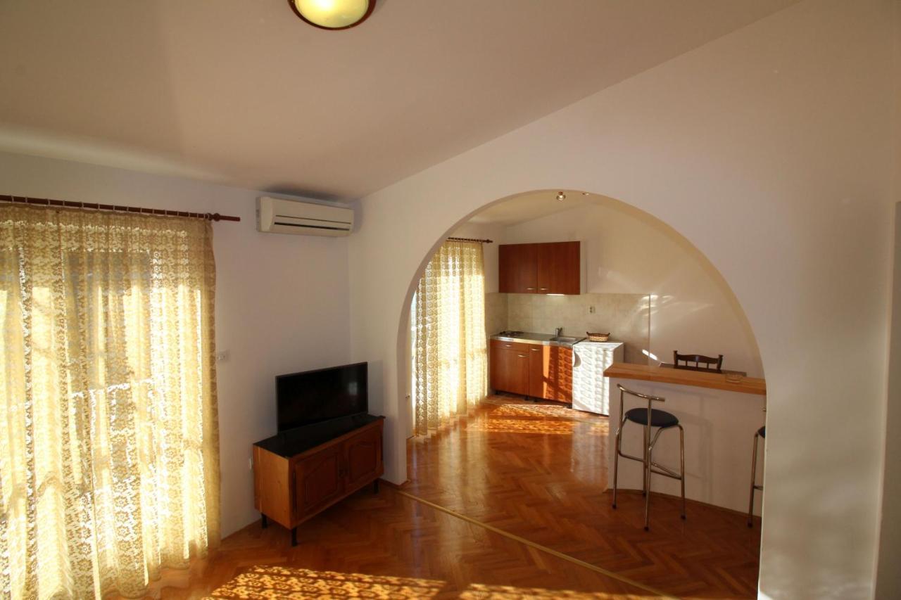 Apartamento Makarska Centre & Free Private Parking Exterior foto