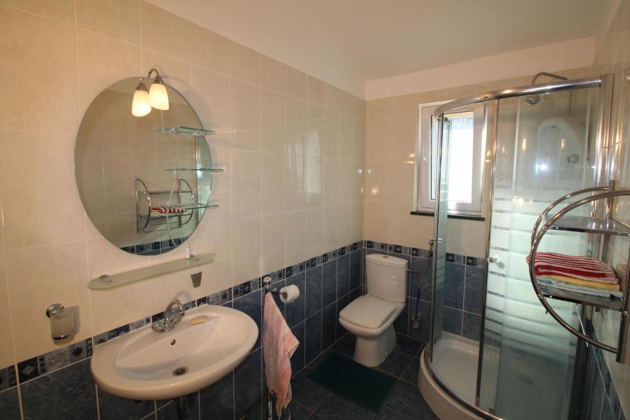 Apartamento Makarska Centre & Free Private Parking Exterior foto